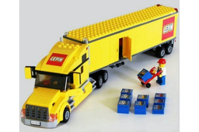 Конструктор Cities «Грузовик трейлер»