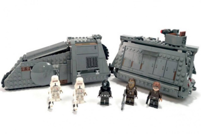 Конструктор Star Plan «Имперский посадочный шаттл» Конструктор Star Plan «Имперский посадочный шаттл»