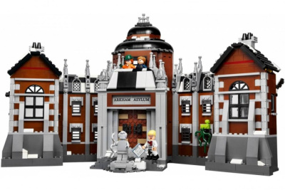 Конструктор Batman Movie «Лечебница Аркхэм»