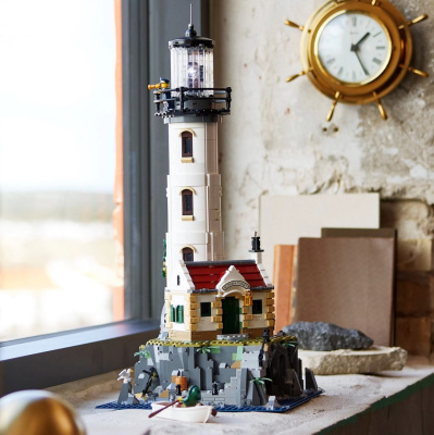 Конструктор Ideas «Моторизованный маяк»