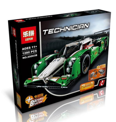 Конструктор Technic «Гоночный автомобиль» зеленый с двигателем