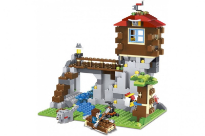 Конструктор Майнкрафт «Хижина в горах 3 в 1»