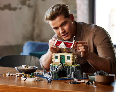 Конструктор Ideas «Моторизованный маяк»