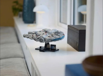 Конструктор Звёздные Войны «Сокол Тысячелетия» Юбилейное издание Конструктор Звёздные Войны «Сокол Тысячелетия» Юбилейное издание