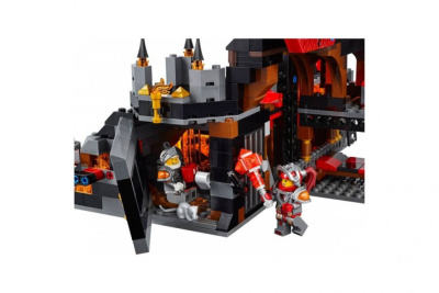 Конструктор BELA Nexo Knight 10521 Логово Джестро