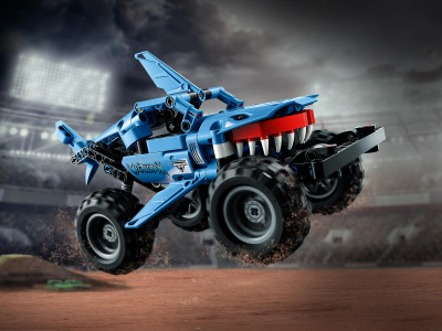 Конструктор BL «Monster Jam Jam Megalodon» 2в1