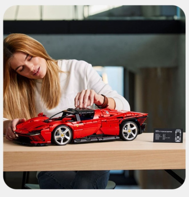 Конструктор Technic «Ferrari Daytona SP3»