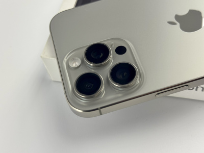 Б/У Смартфон Apple iPhone 16 Pro Max 256GB Natural Titanium