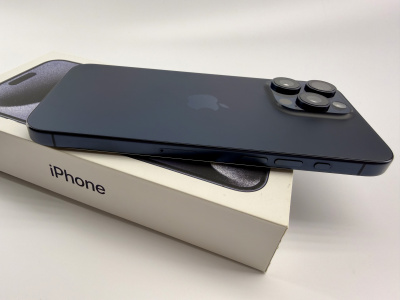 Б/У Смартфон Apple iPhone 15 Pro Max 256GB nano Sim/eSim Blue Titanium