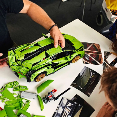 Конструктор Technic «Lamborghini Sian FKP 37»