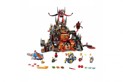 Конструктор BELA Nexo Knight 10521 Логово Джестро