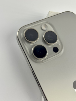 Б/У Смартфон Apple iPhone 16 Pro Max 256GB Natural Titanium