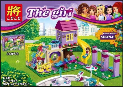 Конструктор Френдс «Игровая площадка Хартлейк Сити»