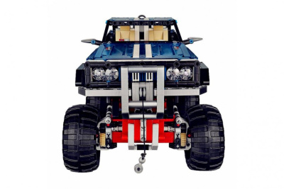 Конструктор Technic «Монстр Трак 4x4 Crawler»