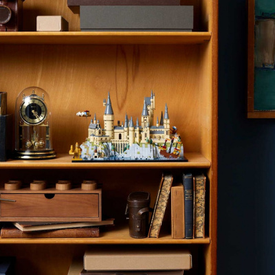 Конструктор Гарри Поттер «Замок и территория Хогвартс»