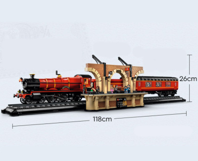 Конструктор Гарри Поттер «Большой Поезд Хогвартс-Экспресс»