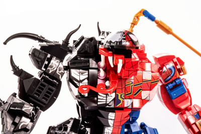 Конструктор Супер Герои «Человек-Паук: Веном»