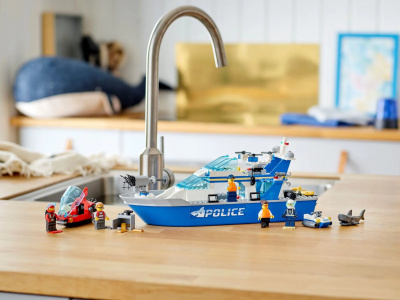 Конструктор City «Катер полицейского патруля»