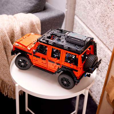 Конструктор Technic «Mercedes-Benz G 500 PROFESSIONAL Line»