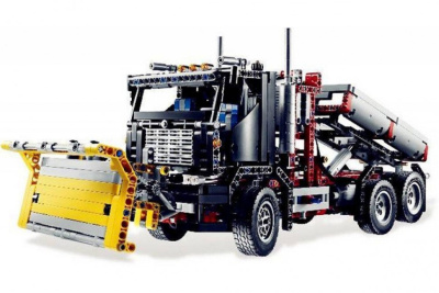 Конструктор Technic «Грузовой лесопогрузчик»